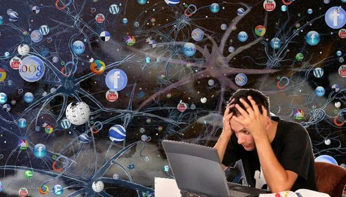 Итоговое сочинение: Опасен ли для человека избыток информации?