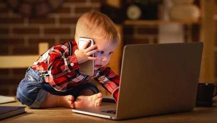 Итоговое сочинение: Какое влияние оказывают гаджеты на современных детей?