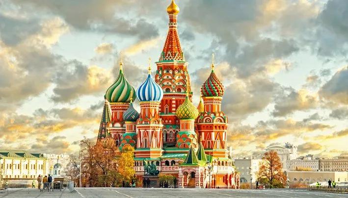 Итоговое сочинение: Почему важно сохранять памятники культуры, созданные нашими предками?